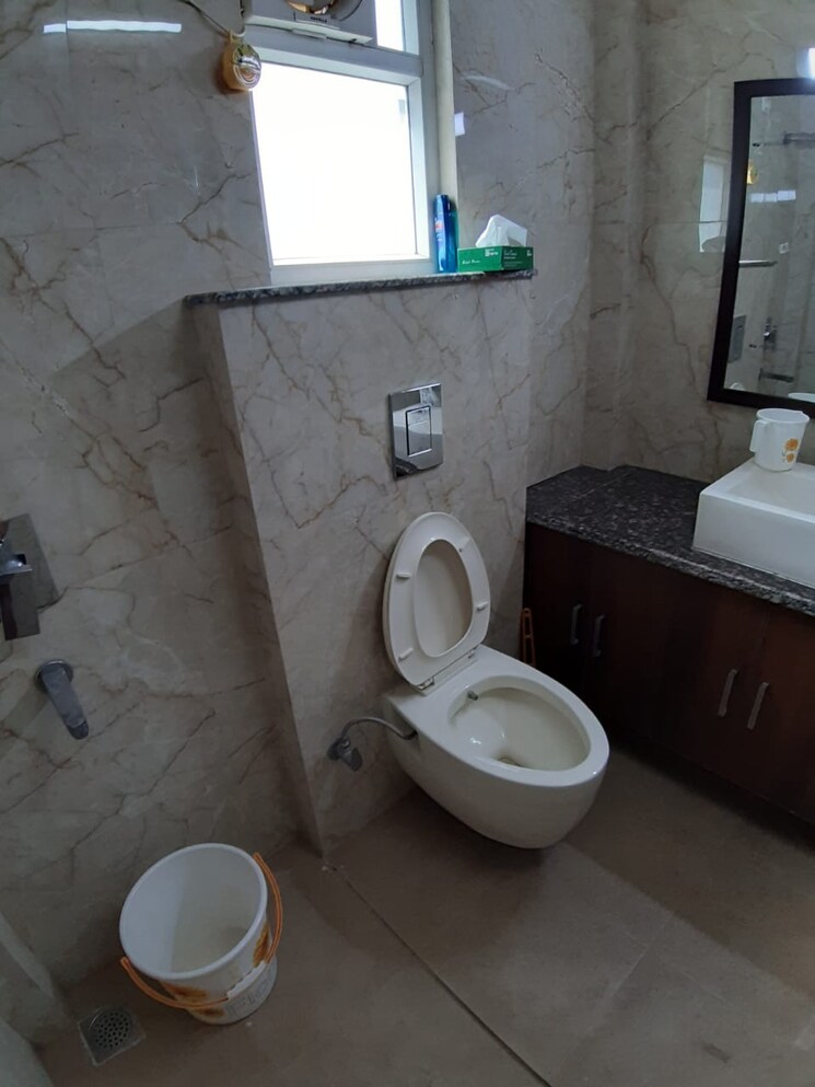 Bathroom, s-27-luxury-homes 3 Bedroom 208 Sq.Yd. Builder Floor In Greater Kailash I Delhi 8973002