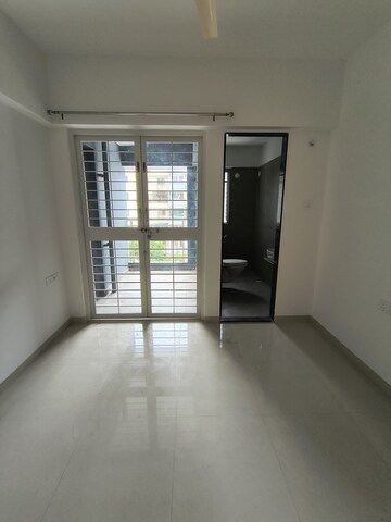 Room in 1 BHK Apartment at Ganga Puram CHS, Viman Nagar – for Rent