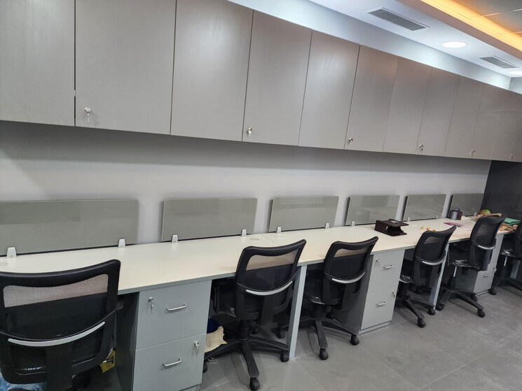 Team Area, alphathum Commercial Office Space 532 Sq.Ft. In Sector 90 Noida 8973058