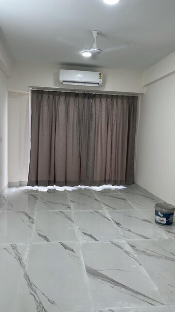Bedroom in 2 BHK Apartment at Suncity Avenue 76, Sector 76 – for Sale