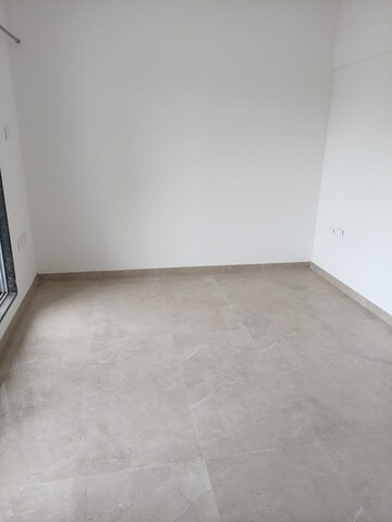 Room in 2 BHK Apartment at Ossia Prem Ratan, Borivali West – for Rent