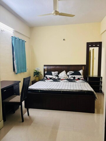 Master Bedroom in 2 BHK Apartment at Kumar Primavera, Wadgaon Sheri – for Rent