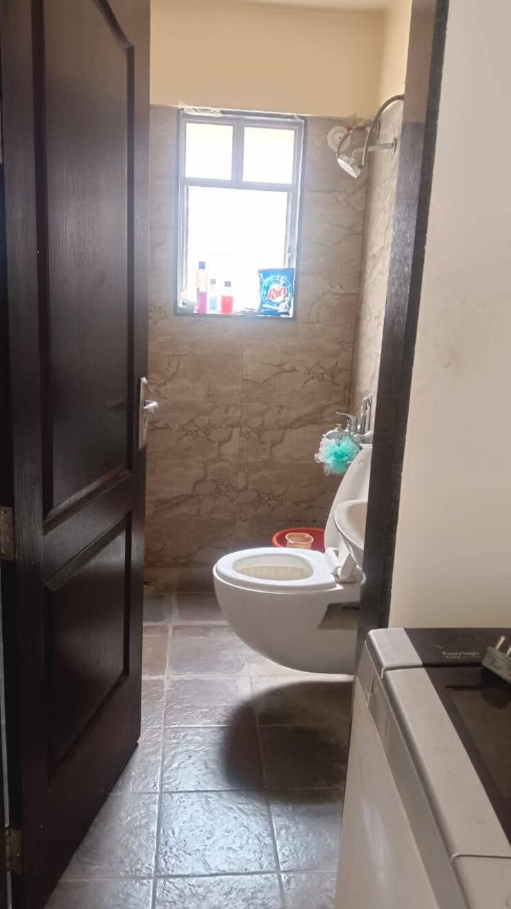 Attached Bathroom, wadgaon sheri 1 Bedroom 400 Sq.Ft. Apartment In Wadgaon Sheri Pune 8973098