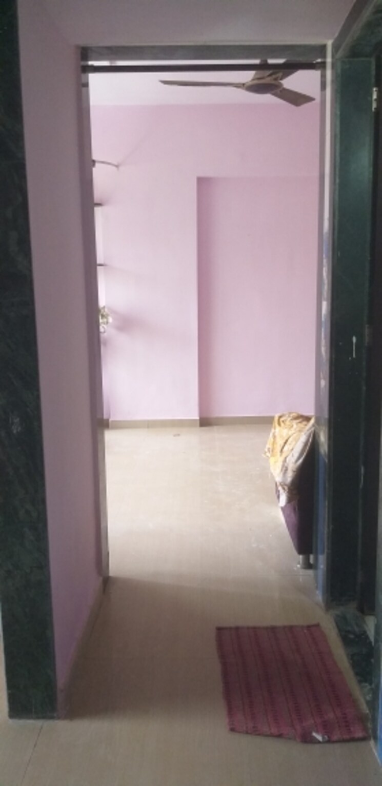 Room, balkum pada 1 Bedroom 450 Sq.Ft. Apartment In Balkum Pada Thane 8973120