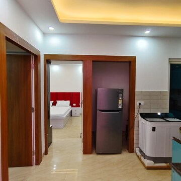 Room in 2 BHK Apartment at Gaur The Hub, Gaur Yamuna City – for Rent