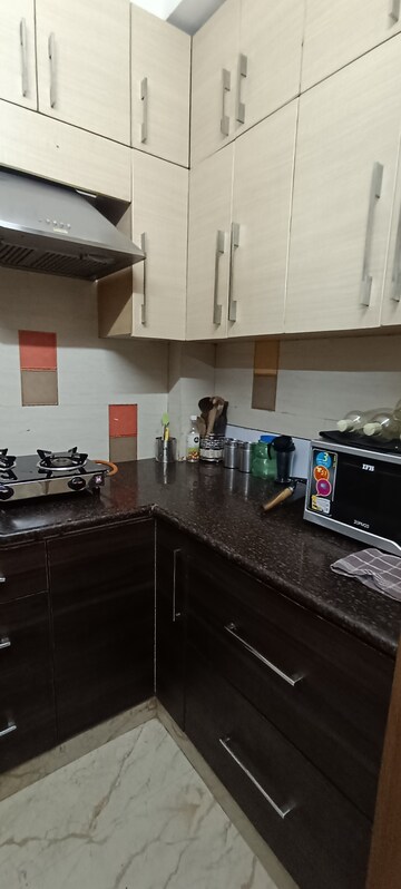 Kitchen in 1.5 BHK Builder Floor at Chittaranjan Park – for Rent