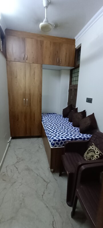 Bedroom in 1.5 BHK Builder Floor at Chittaranjan Park – for Rent