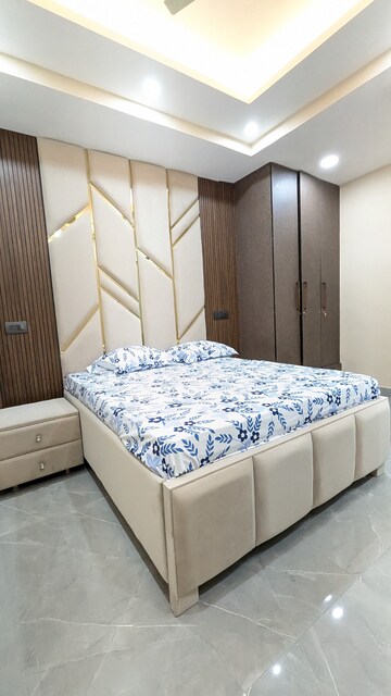 Bedroom in 3 BHK Apartment at Ashoka Enclave 3, Sector 35 – for Rent