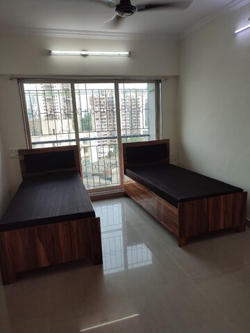 Living Room in  Pg at Malad East – for Rent