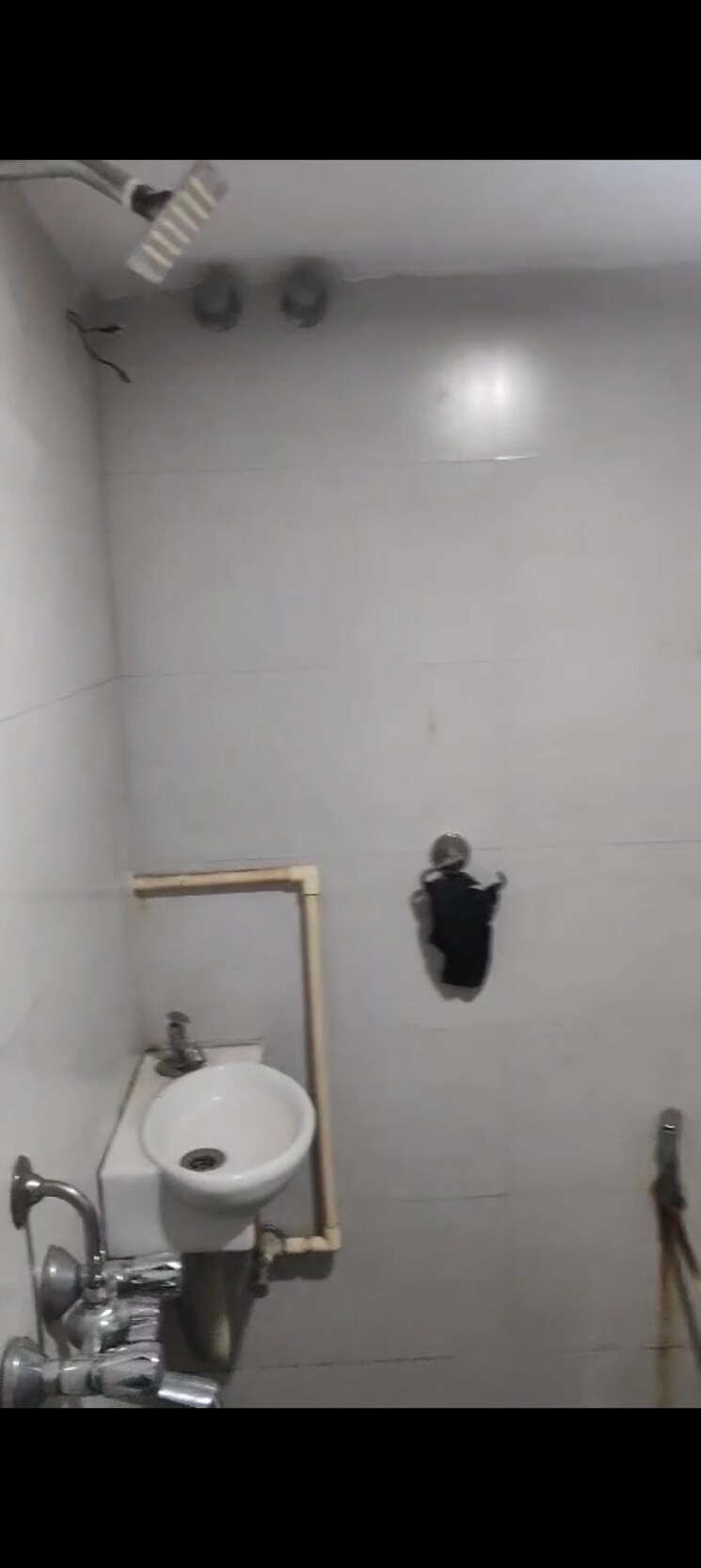 Attached Bathroom, anand-chs-andheri-east 2 Bedroom 900 Sq.Ft. Apartment In Andheri East Mumbai 8973201