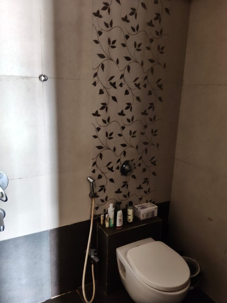 Bathroom, hill-view-apartments-andheri-east 1 Bedroom 500 Sq.Ft. Apartment In Andheri East Mumbai 8973208