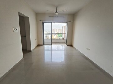 Room in 2 BHK Apartment at Lodha Palava - Casa Bella, Dombivli East – for Rent