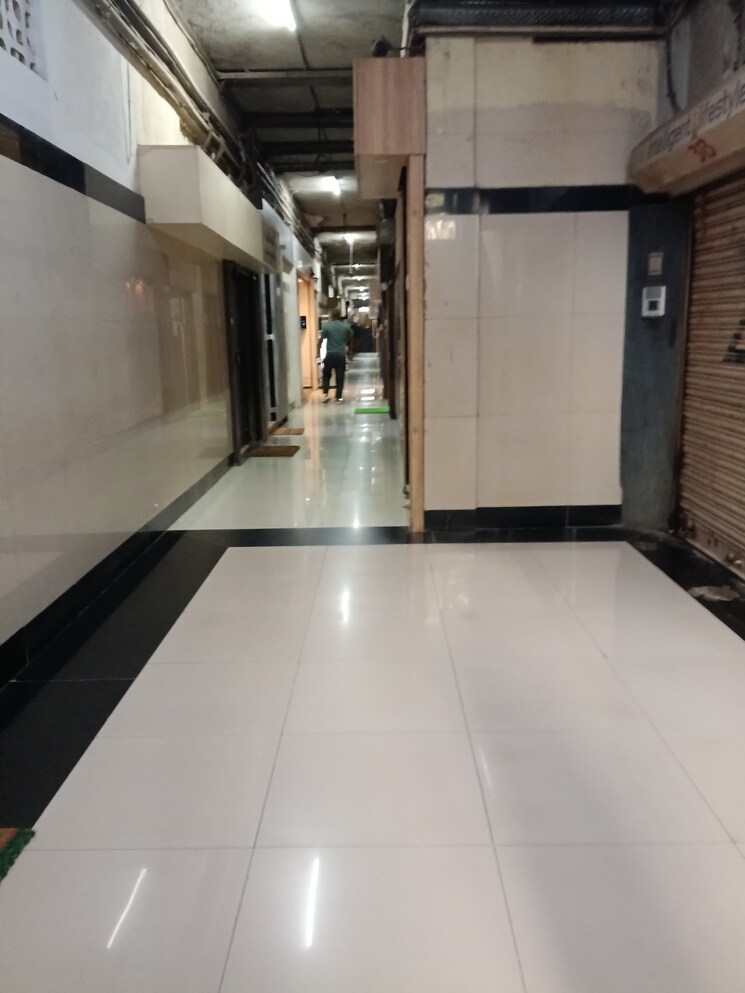 Kitchen, t-v-industrial-estate Commercial Office Space 900 Sq.Ft. In Worli Mumbai 8973229