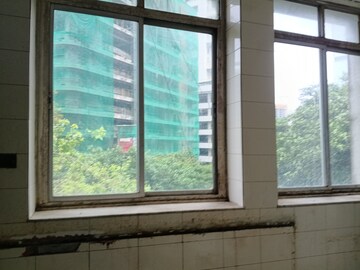 Room in  Office Space at T V industrial estate, Worli – for Rent