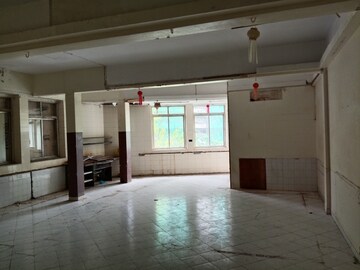  Office Space For Rent in T V industrial estate, Worli