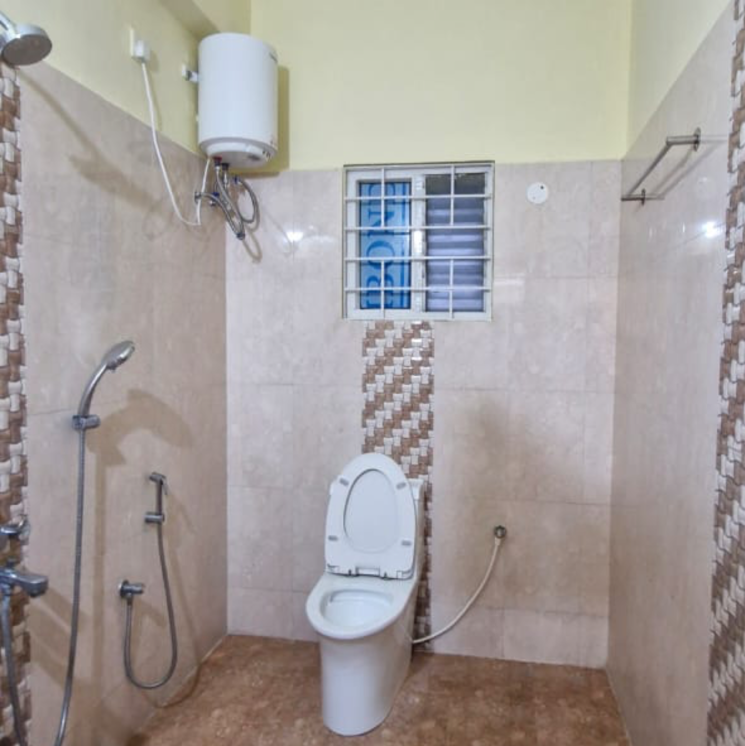 Bathroom, kondapur 3 Bedroom 2000 Sq.Ft. Builder Floor In Kondapur Hyderabad 8973253