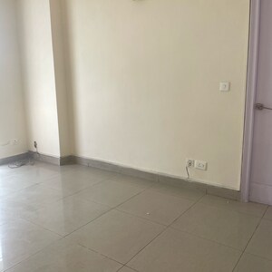 Room in 2 BHK Apartment at Nandini Metro Suites, Vaishali Sector 4 – for Sale