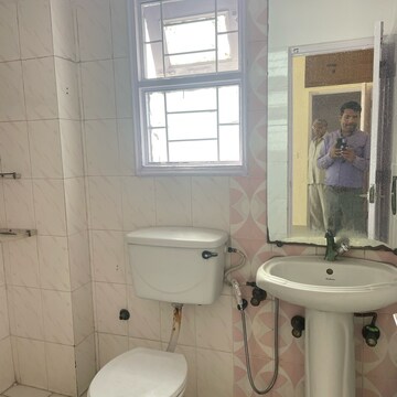 Bathroom in 2 BHK Apartment at Nandini Metro Suites, Vaishali Sector 4 – for Sale