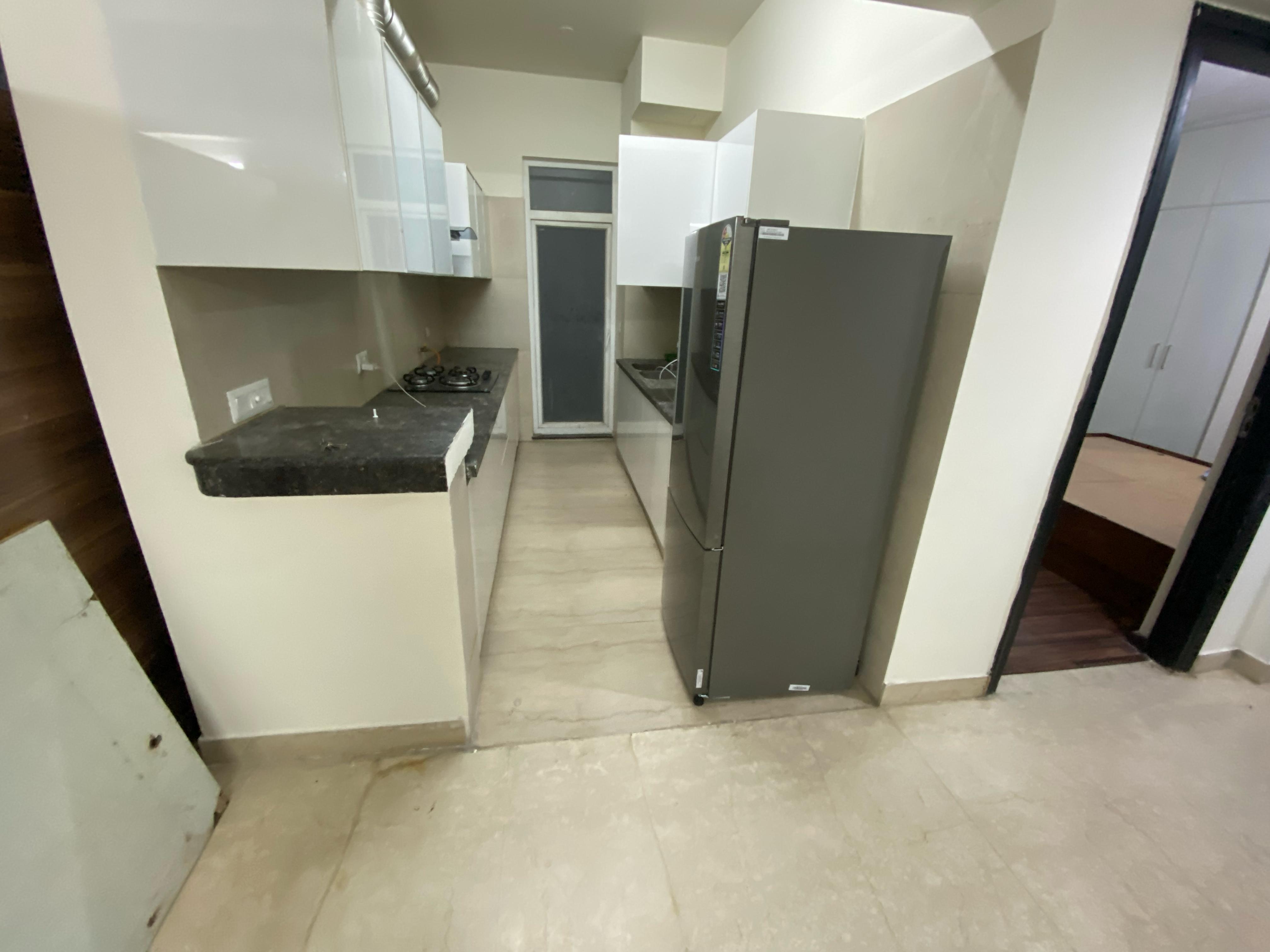 3 BHK + Extra Room Apartment For Rent in Smart World Gems