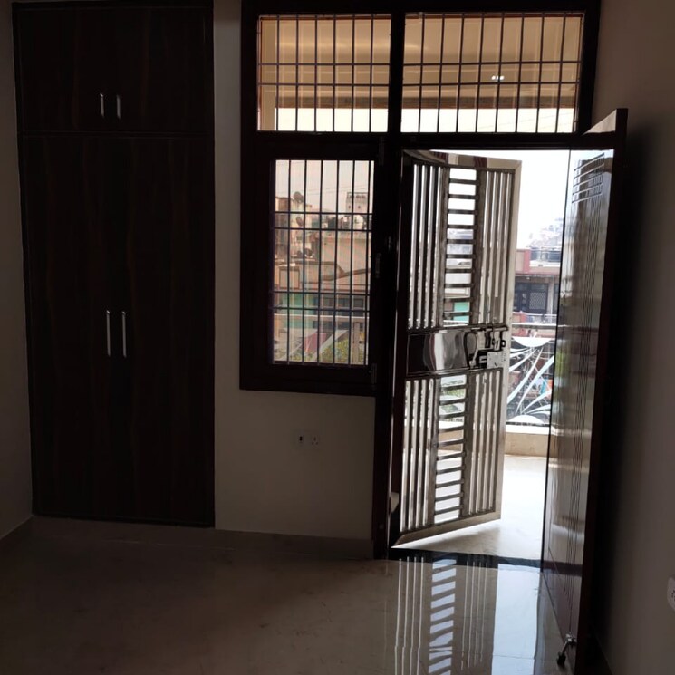 Room, vaishali sector 6 2 Bedroom 1000 Sq.Ft. Builder Floor In Vaishali Sector 6 Ghaziabad 8973256