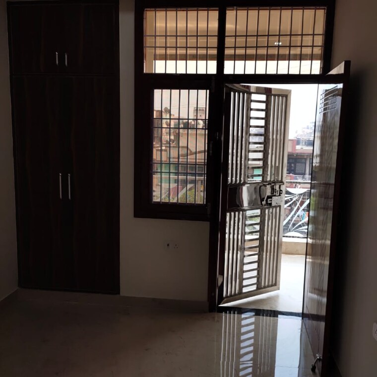Room, vaishali sector 6 2 Bedroom 1000 Sq.Ft. Builder Floor In Vaishali Sector 6 Ghaziabad 8973256
