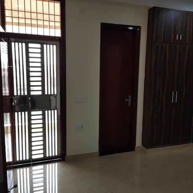 Room, vaishali sector 6 2 Bedroom 1000 Sq.Ft. Builder Floor In Vaishali Sector 6 Ghaziabad 8973256
