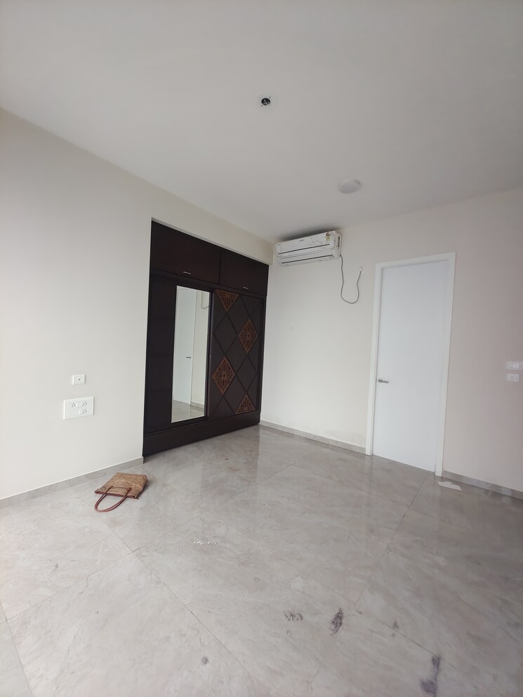 Room, tata-serein 2 Bedroom 750 Sq.Ft. Apartment In Pokhran Road No Two Thane 8973268