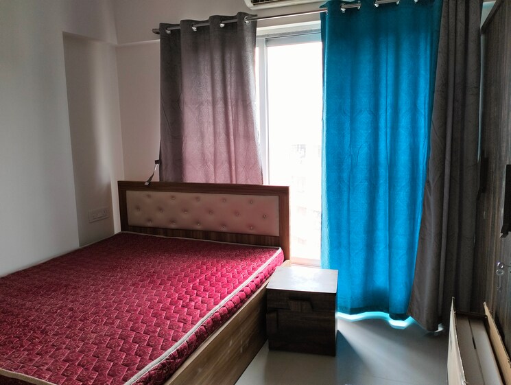 Bedroom, riddhi gardens Pg For Boys & Girls In Riddhi Gardens 8973276