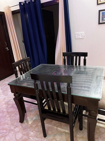 Team Area in 2 BHK Builder Floor at Sahastradhara Road – for Rent