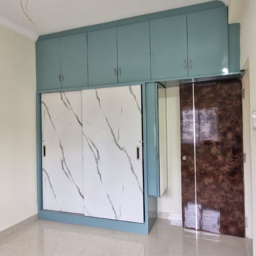 Room in 3 BHK Builder Floor at Kondapur – for Rent