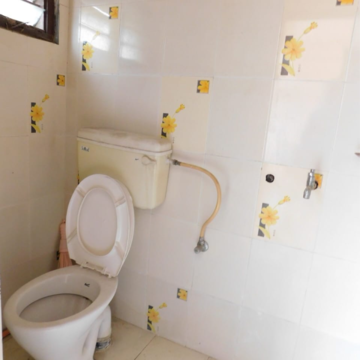 Bathroom in 3 BHK Builder Floor at Kondapur – for Rent