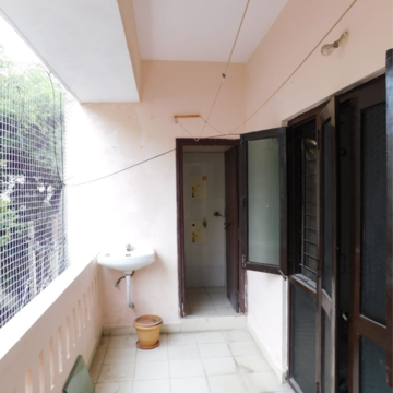 Kitchen in 3 BHK Builder Floor at Kondapur – for Rent