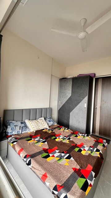 Bedroom in 2 BHK Apartment at Kamna CHS Goregaon East, Goregaon East – for Rent