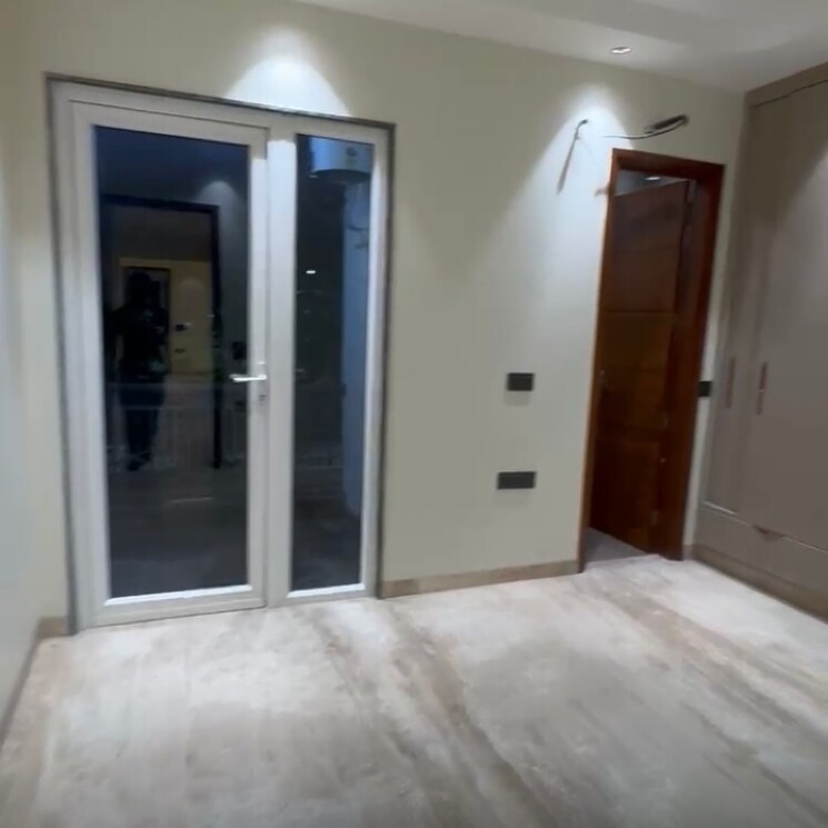 Room, lajpat nagar ii 2 Bedroom 900 Sq.Ft. Builder Floor In Lajpat Nagar ii Delhi 8973340