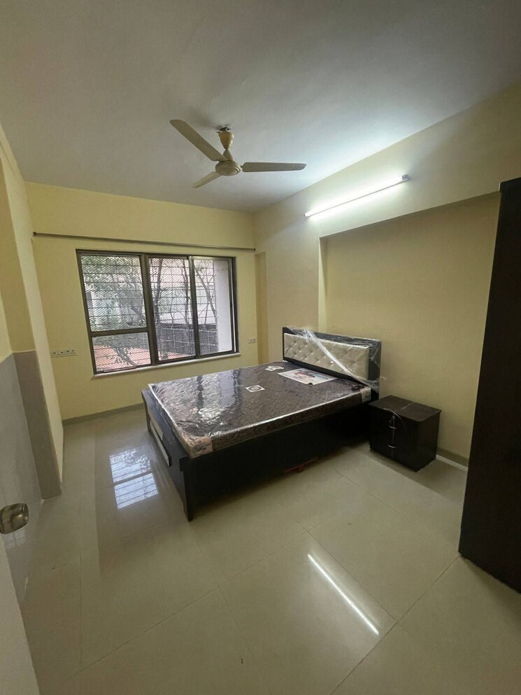Living Room, malad east Pg For Boys & Girls In Malad East 8973336