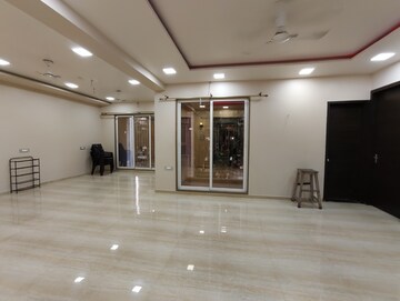4 BHK Apartment For Rent in Rashmi Signature, Mira Road