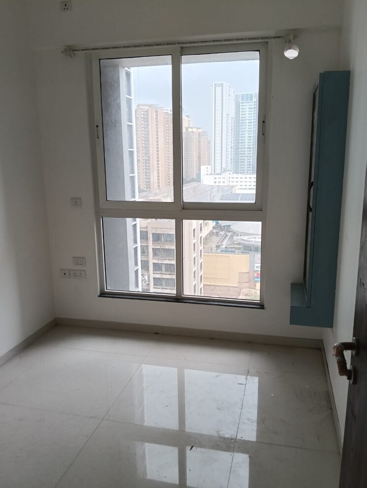 Room, sheth-zuri 1.5 Bedroom 530 Sq.Ft. Apartment In Laxmi Nagar Thane 8973406