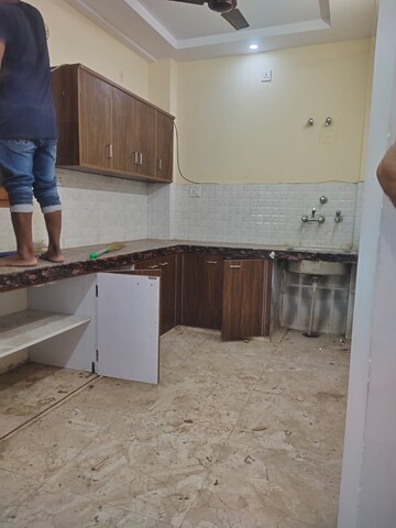 Kitchen in 2 BHK Independent House at Gomti Nagar – for Rent