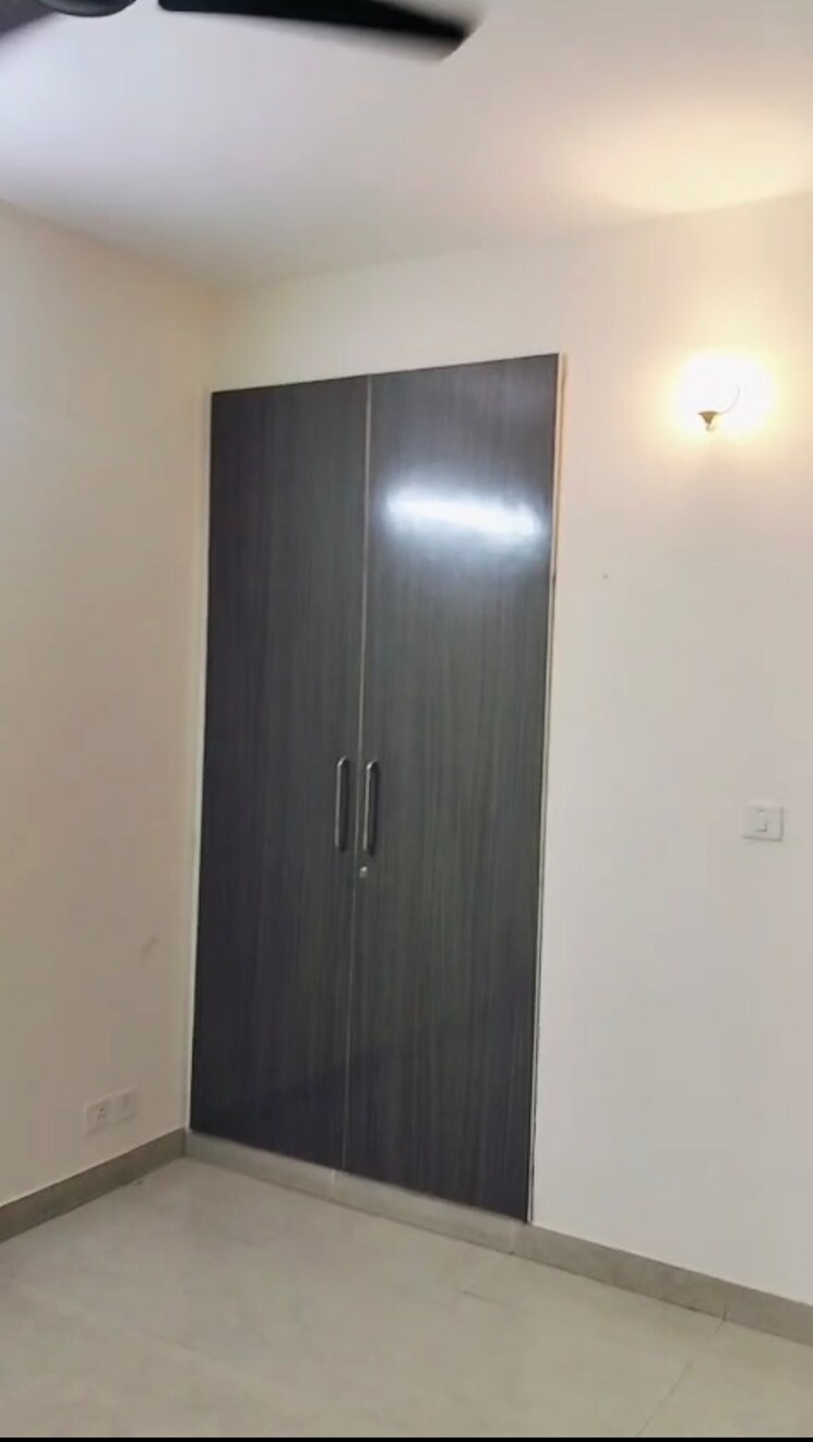 Room, srs-residency 3 Bedroom 1557 Sq.Ft. Apartment In Sector 88 Faridabad 8973513