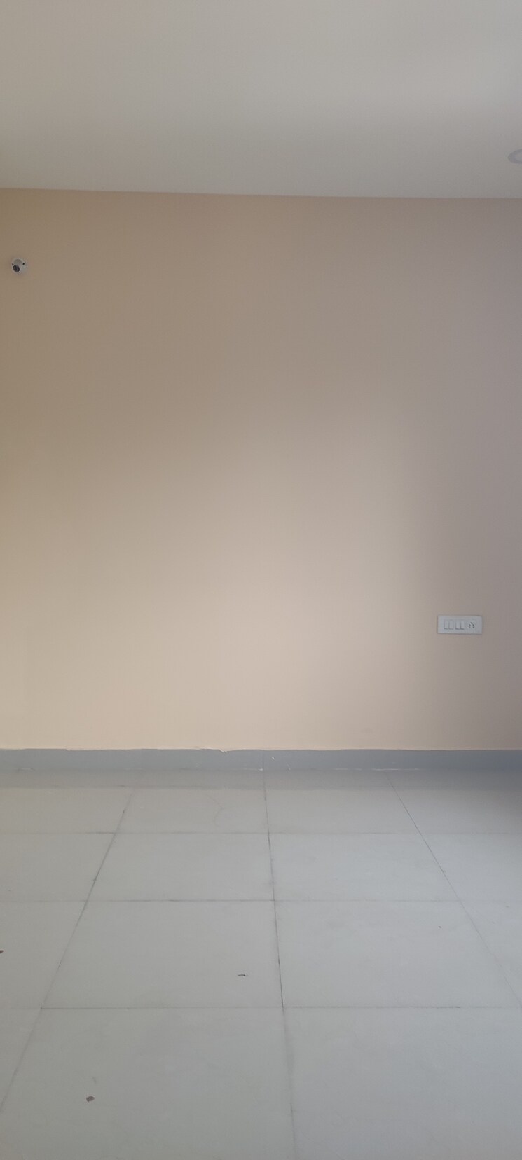 Room, banjara hills 2.5 Bedroom 1300 Sq.Ft. Apartment In Banjara Hills Hyderabad 8973483