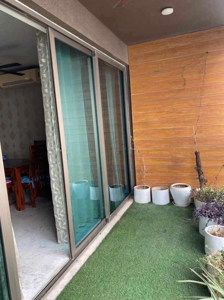 Balcony, conscient-heritage-max 3 Bedroom 2075 Sq.Ft. Apartment In Sector 102 Gurgaon 8973485