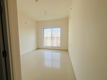 Room in 2 BHK Apartment at Godrej Nurture Pune, Mamurdi – for Rent