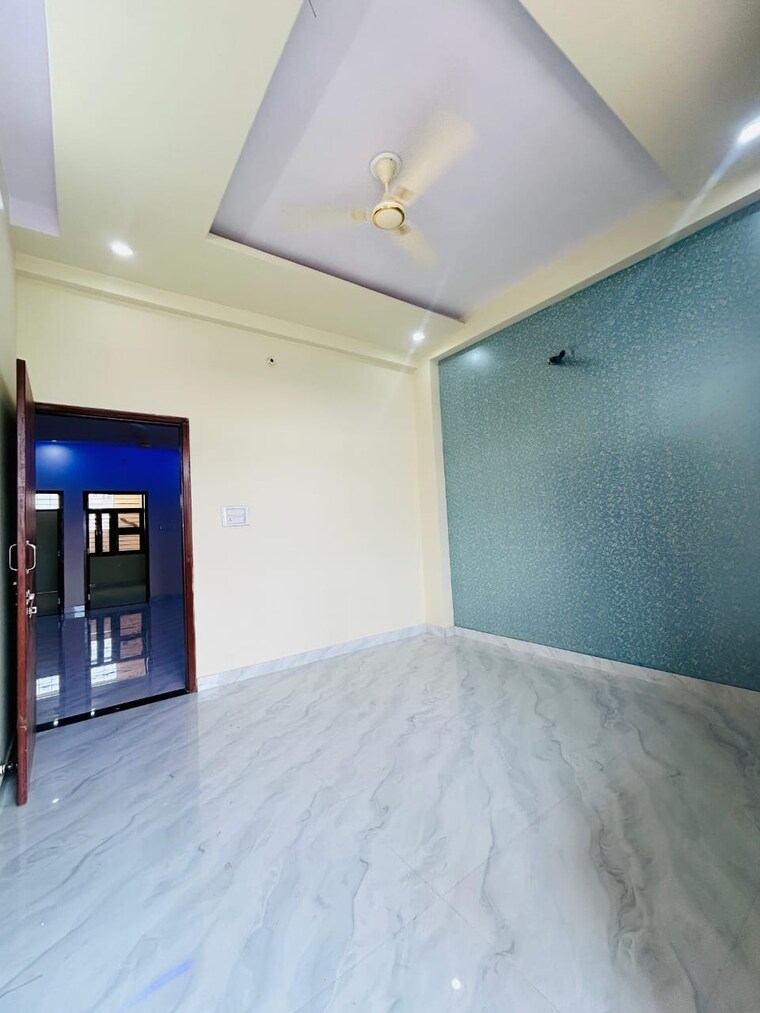 Room, kalwar road 3 Bedroom 1800 Sq.Ft. Independent House In Kalwar Road Jaipur 8973518