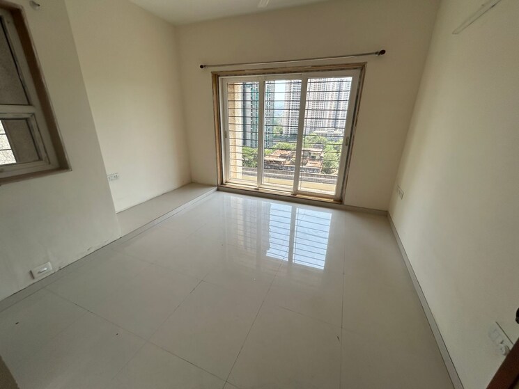 Room, pataskar-eclat 3 Bedroom 1300 Sq.Ft. Apartment In Ghodbunder Road Thane 8973529
