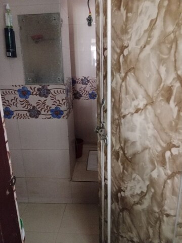 Bathroom in 1 BHK Builder Floor at Hasi Appartments, Tughlakabad – for Sale