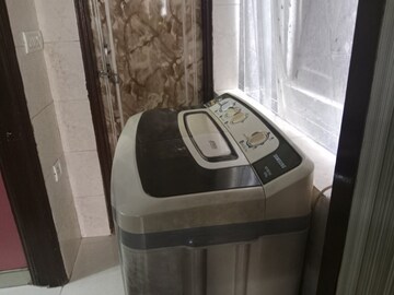 Furnished Amenities in 1 BHK Builder Floor at Hasi Appartments, Tughlakabad – for Sale