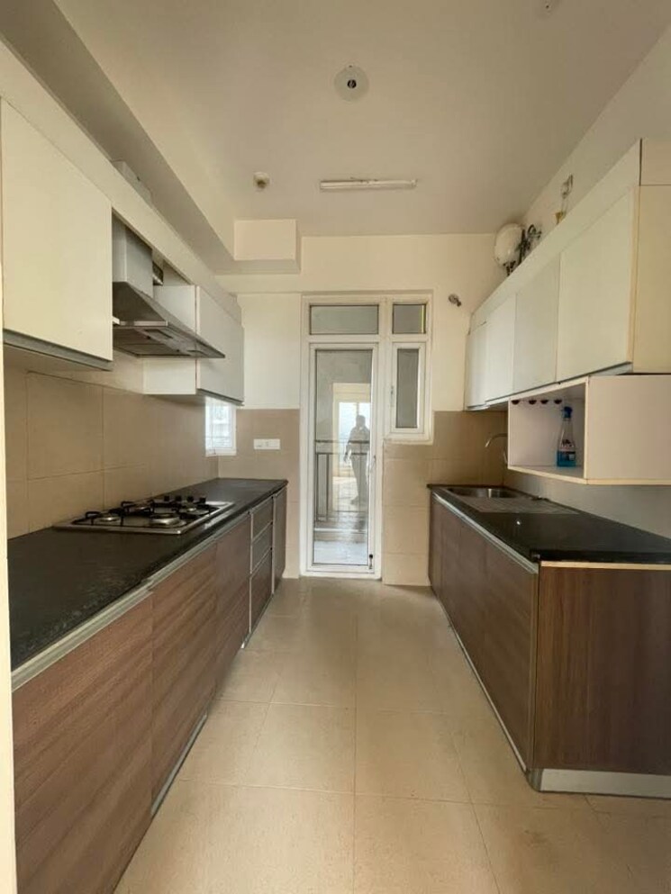 Kitchen, conscient-heritage-max 3 Bedroom 1880 Sq.Ft. Apartment In Sector 102 Gurgaon 8973538
