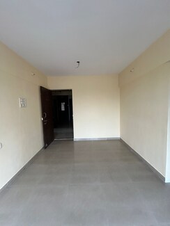 1 BHK + Pooja Room Apartment For Sale in Shrusti Complex