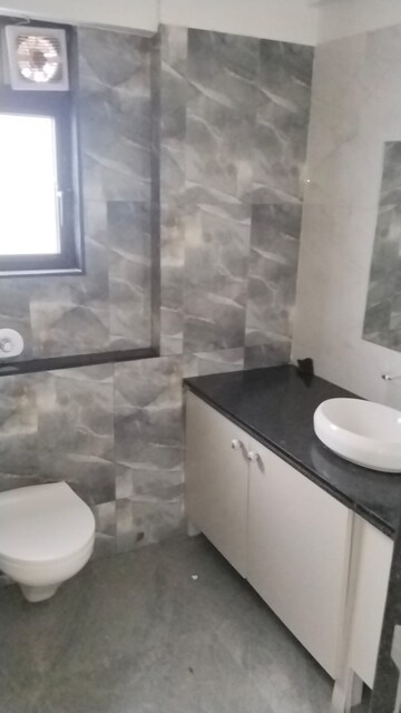 Kitchen in 4 BHK Apartment at Amardeep Apartment Chembur, Chembur – for Rent