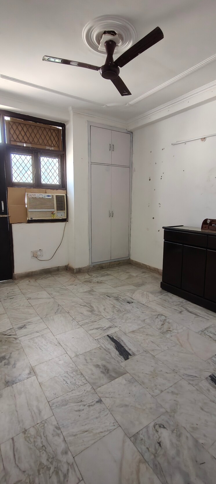 Room, chattarpur 3 Bedroom 1500 Sq.Ft. Builder Floor In Chattarpur Delhi 8973588